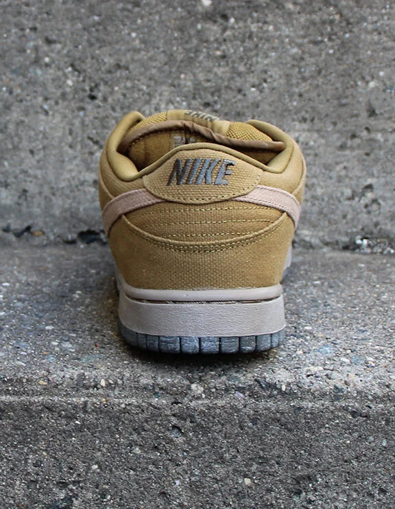 Nike Dunk SB Spanish Moss (Size 10) DS — RootsBK